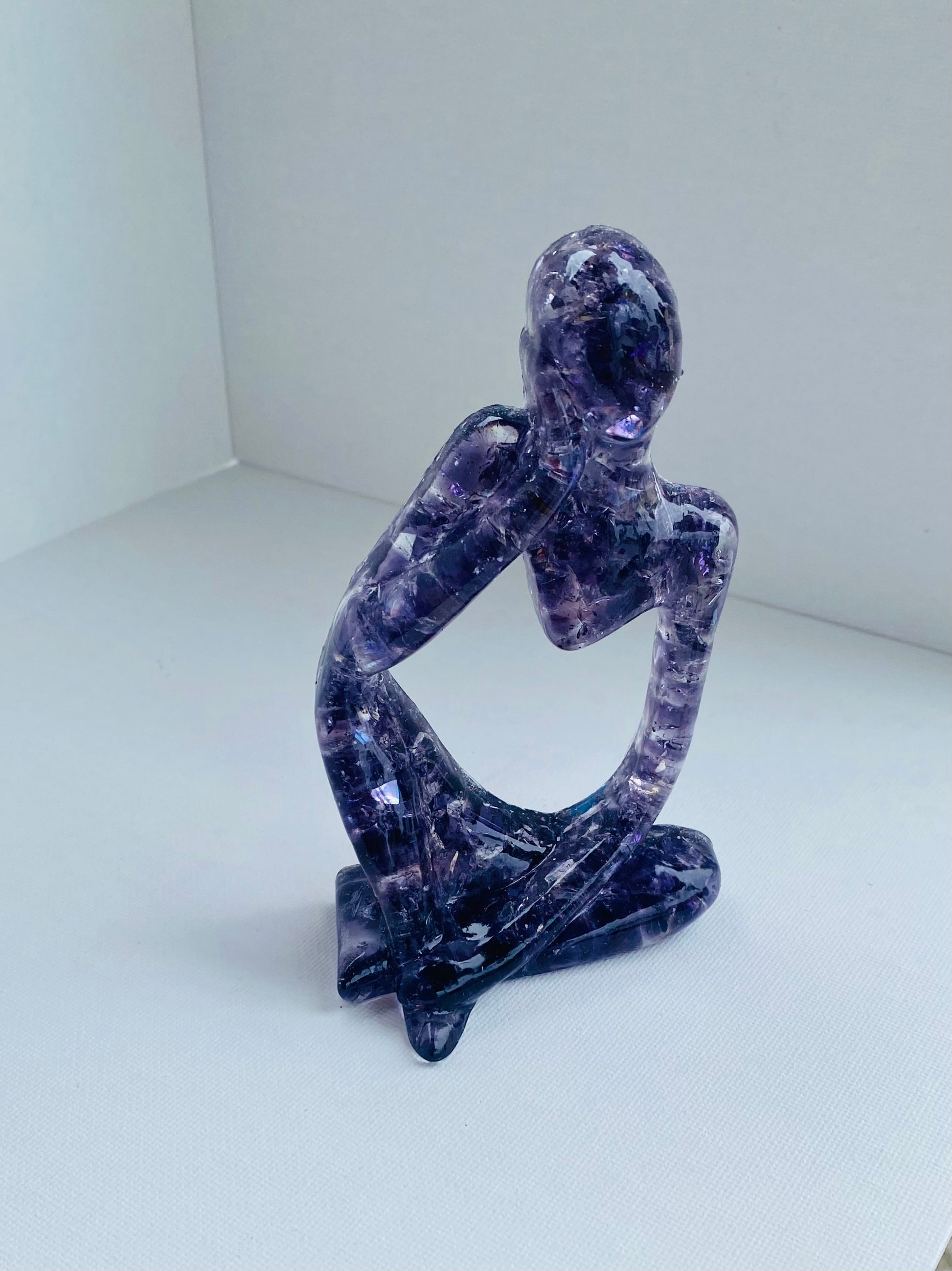 Amethyst purple thinker made from recycled glass