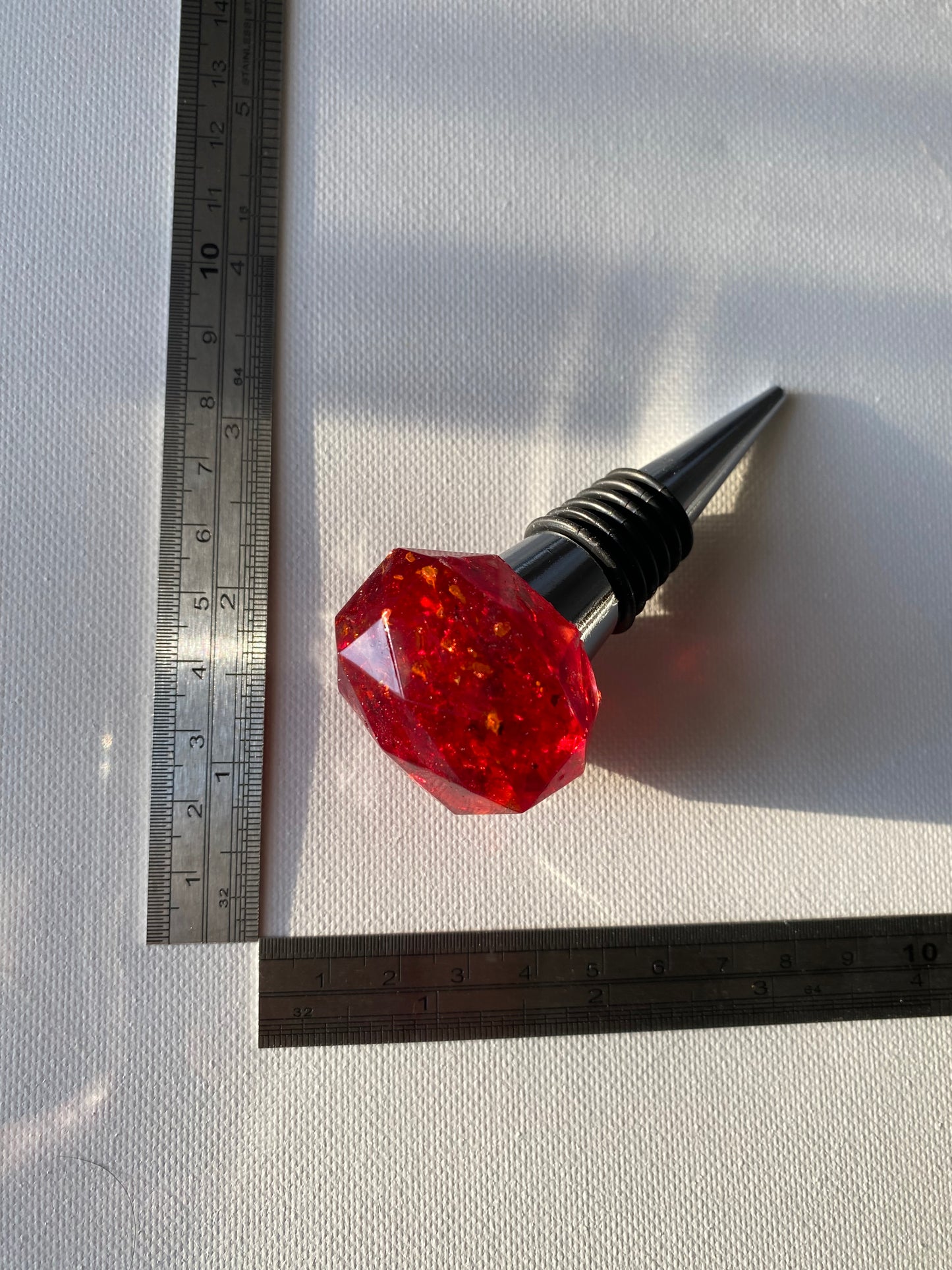 Ruby Red Bottle Stopper - Medium