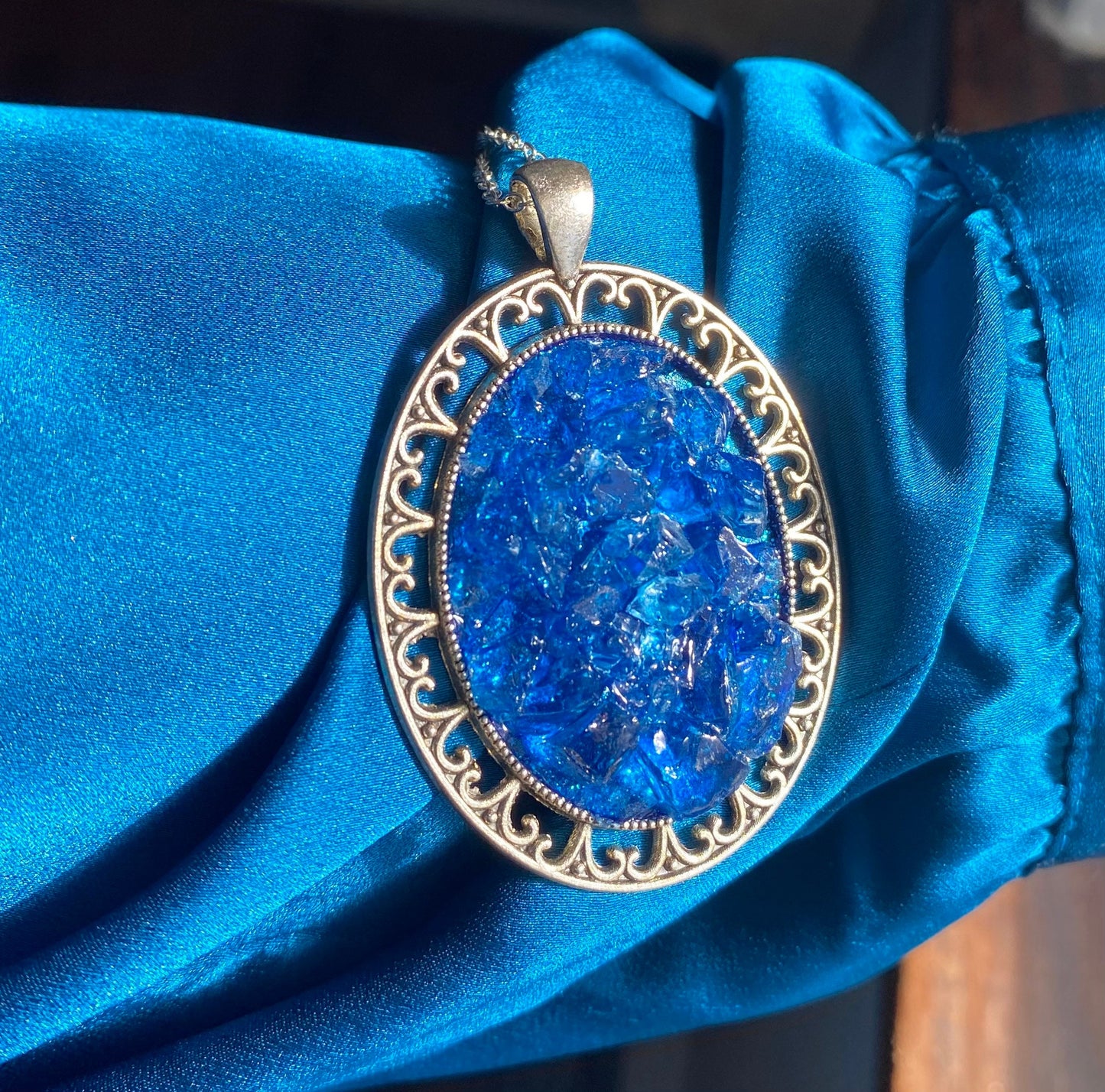 Vibrant Blue Vintage Look Statement Necklace - Large Pendant