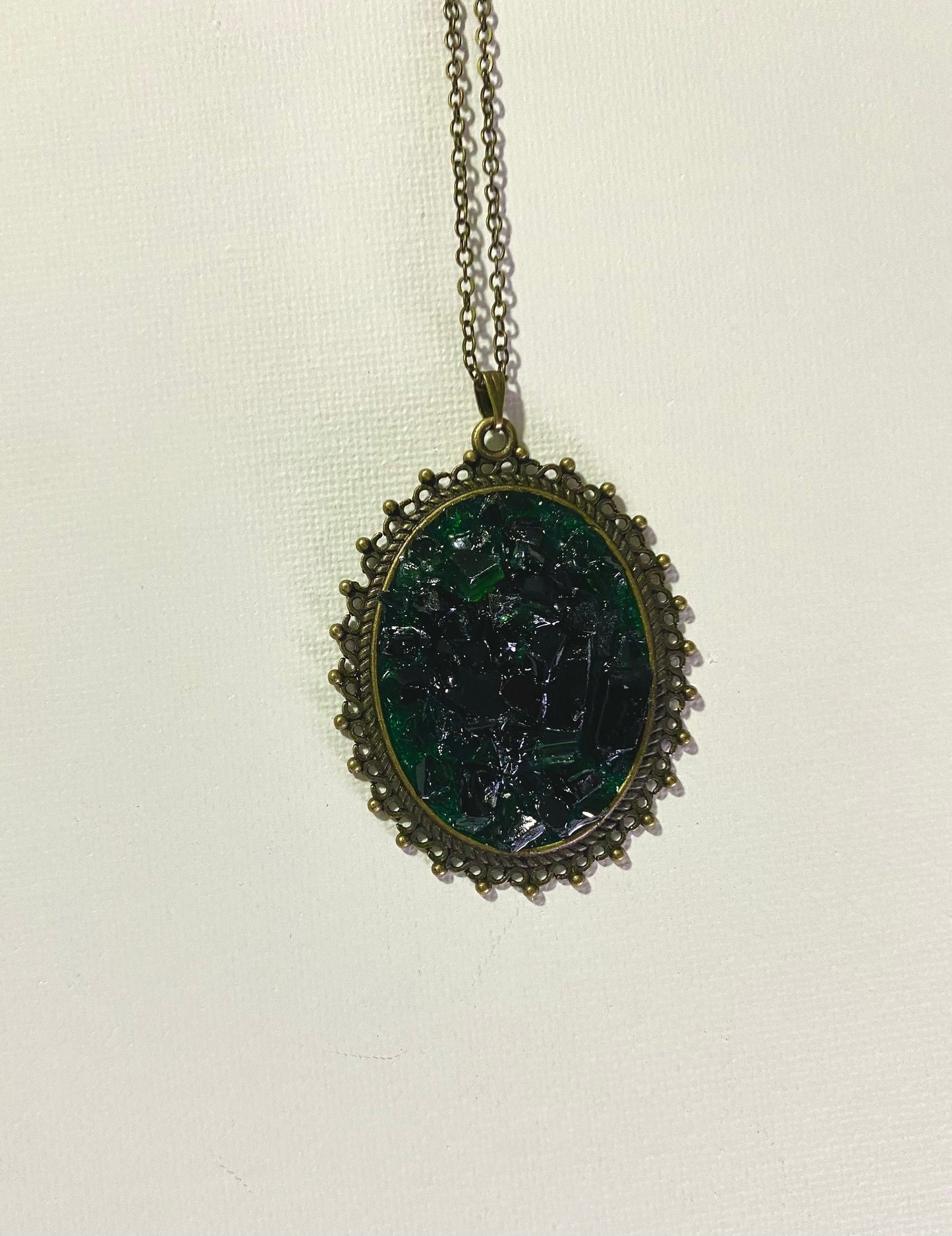 Vintage-Look Hunter Green Large Statement Pendant