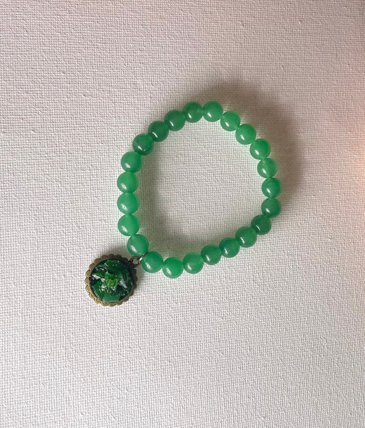 Green Aventurine Gemstone Beaded Bracelet with Recycled Glass Charm